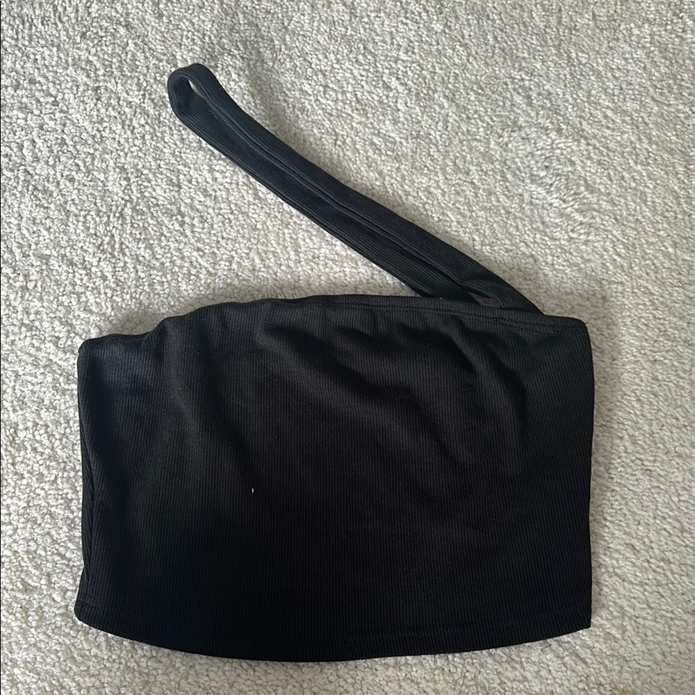 Black One-Shoulder Crop Top